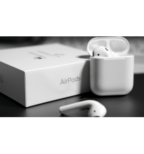 Apple AirPods Truly Wireless In-Ear Headphones